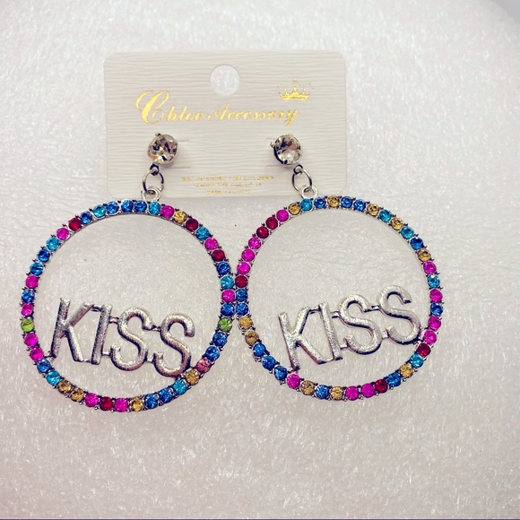 NWT Earrings Crystal multi Kiss set in Silvertone. - Picture 6 of 9